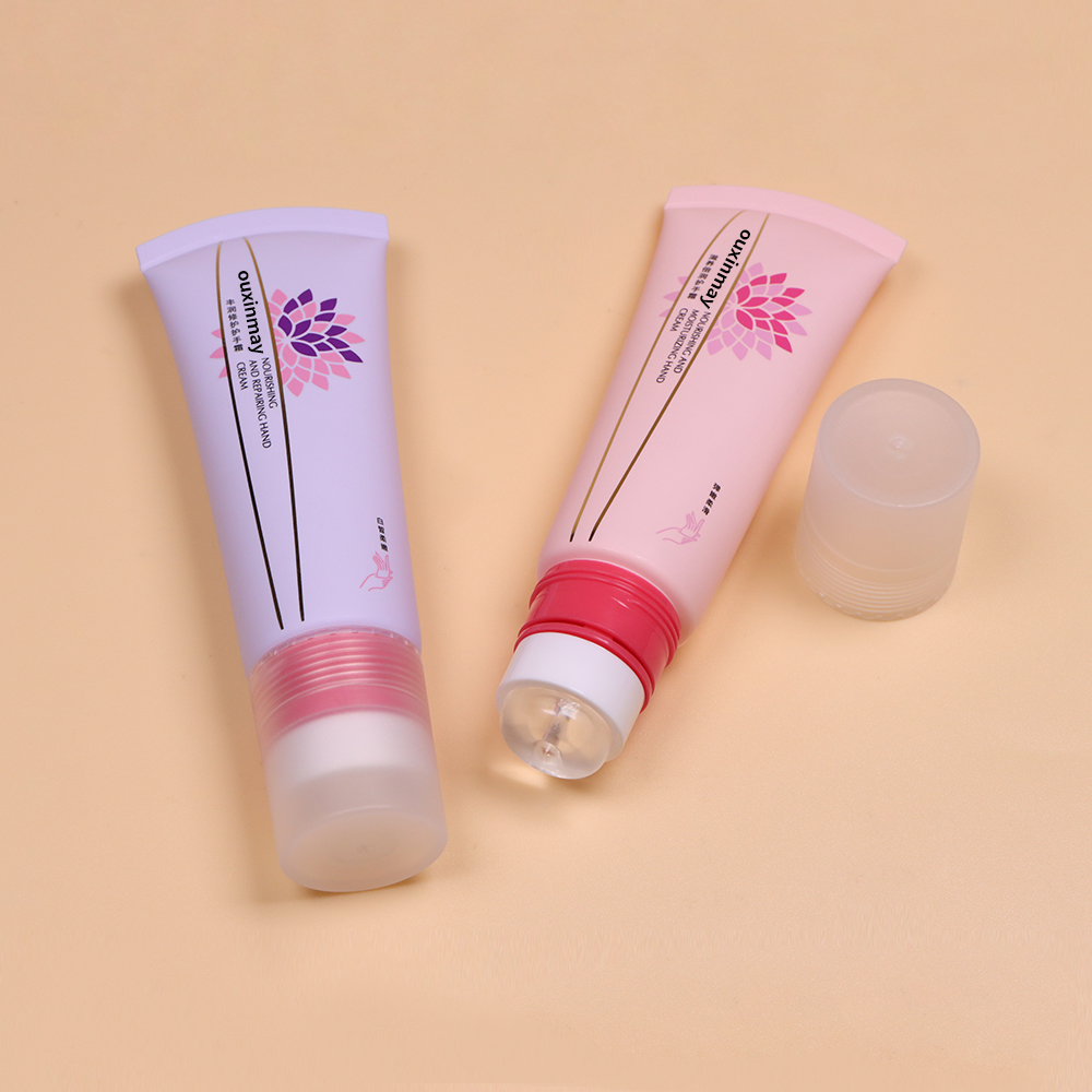 Liquid Blusher Tube With Soft Silicone Applicator